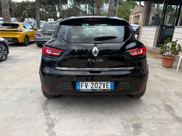 RENAULT Clio usata, con Alzacristalli elettrici