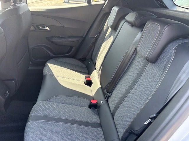 PEUGEOT 2008 usata, con Fari LED
