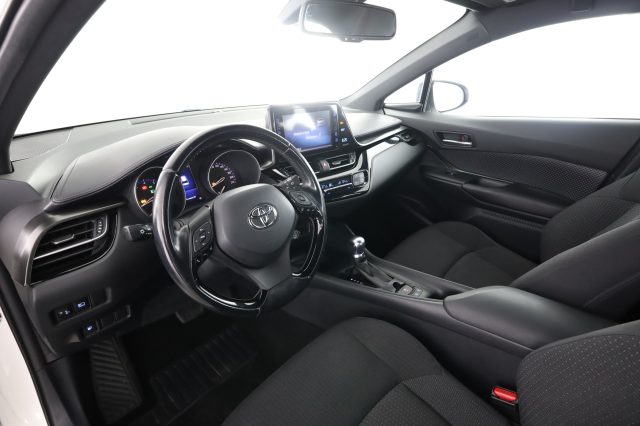 TOYOTA C-HR usata 1
