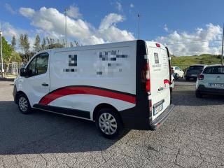 OPEL Vivaro usata, con Autoradio