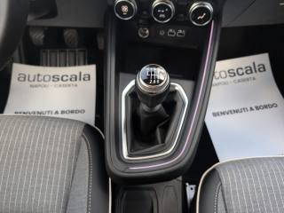RENAULT Clio usata, con Touch screen