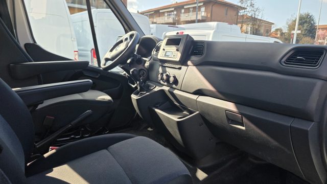 RENAULT Master usata, con Bluetooth