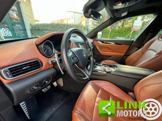 MASERATI Levante usata, con Fari LED