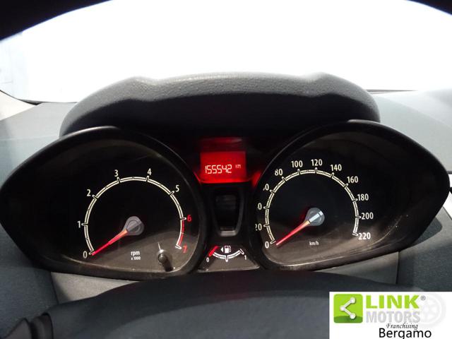 FORD Fiesta usata, con Autoradio