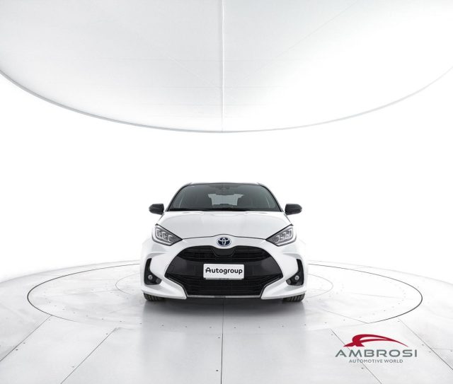 TOYOTA Yaris usata 4