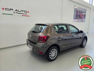 DACIA Sandero usata, con Autoradio