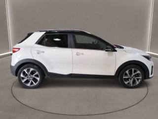 KIA Stonic usata, con Autoradio