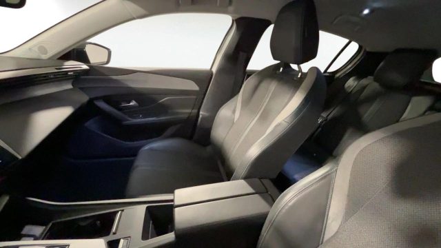 PEUGEOT 308 usata, con Airbag Passeggero