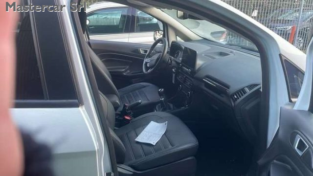 FORD EcoSport usata, con Autoradio