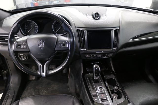 MASERATI Levante usata, con Fari Xenon