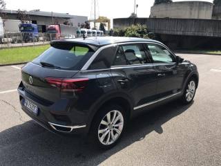 VOLKSWAGEN T-Roc usata, con Alzacristalli elettrici