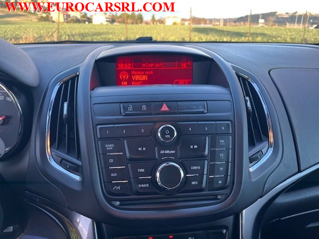 OPEL Zafira Tourer usata, con ESP