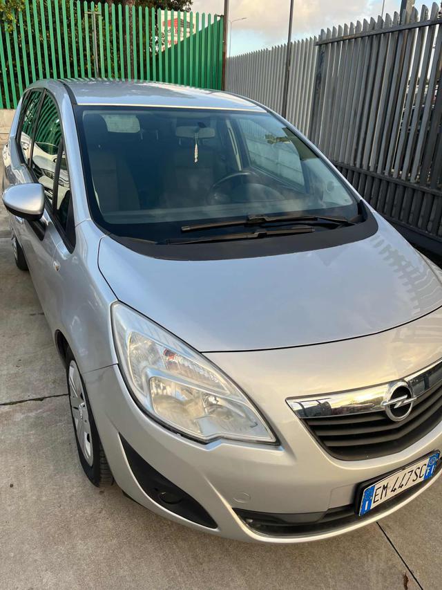 OPEL Meriva usata, con Fendinebbia