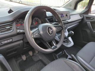 RENAULT Kangoo usata, con Autoradio digitale