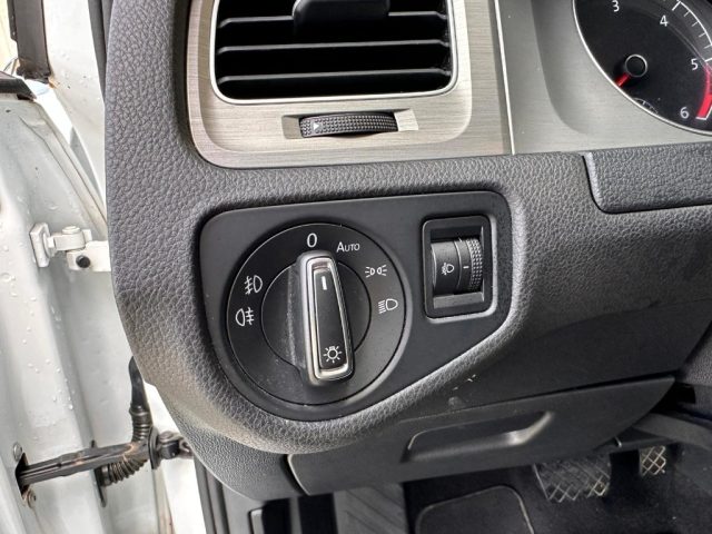 VOLKSWAGEN Golf usata, con Boardcomputer