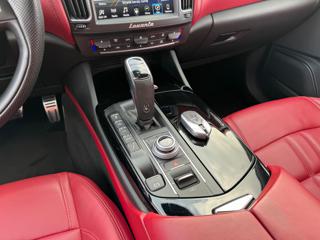 MASERATI Levante usata, con Park Distance Control