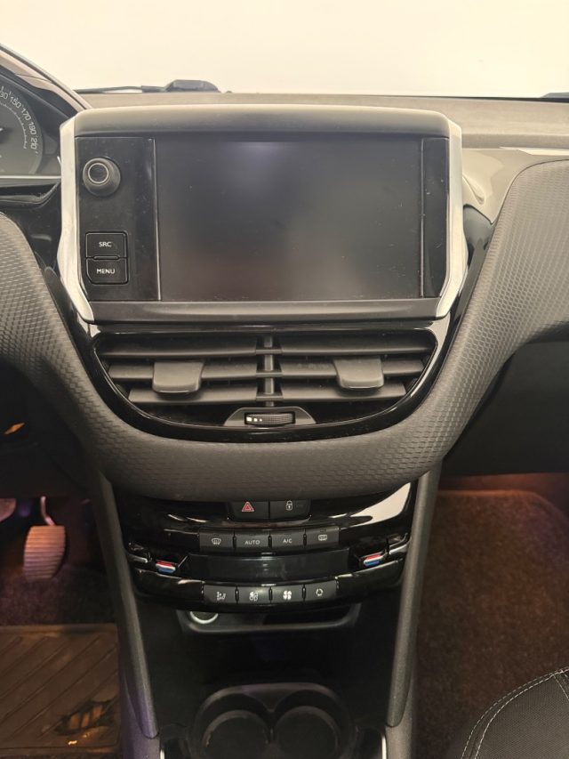 PEUGEOT 208 usata 14