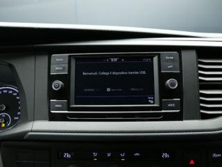 VOLKSWAGEN Caravelle usata, con Bluetooth