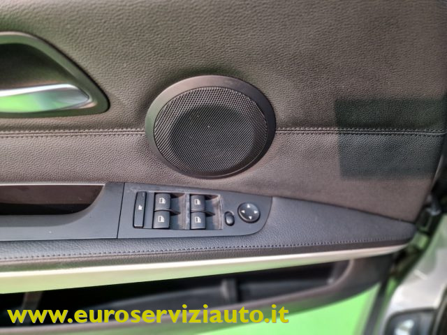 BMW 320 usata, con Schermo multifunzione interamente digitale