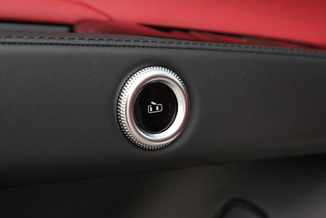 MASERATI Grecale usata, con Vetri oscurati