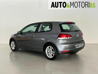 VOLKSWAGEN Golf usata, con Autoradio