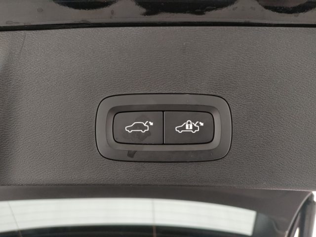 VOLVO XC40 usata, con ESP