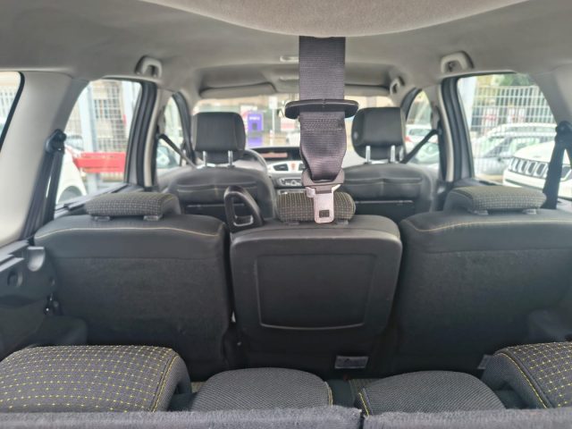 RENAULT Scenic usata, con Cronologia tagliandi