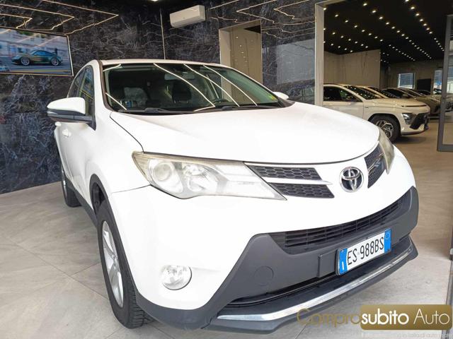 TOYOTA RAV 4 usata, con Airbag laterali