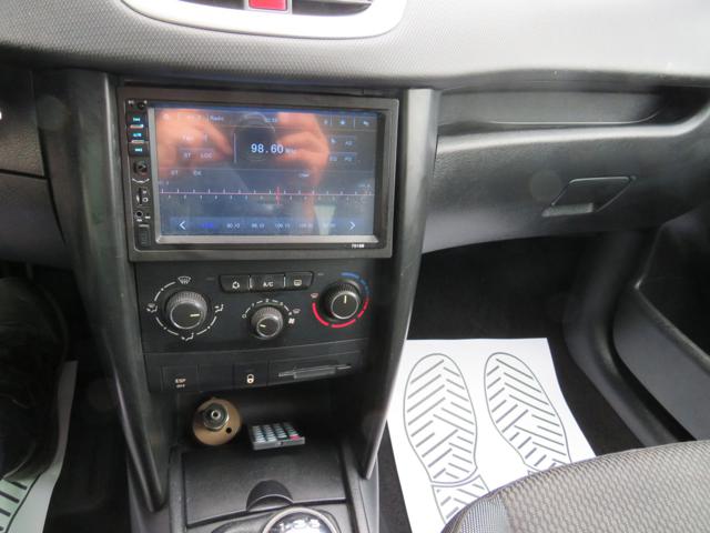 PEUGEOT 207 usata, con Sedile posteriore sdoppiato