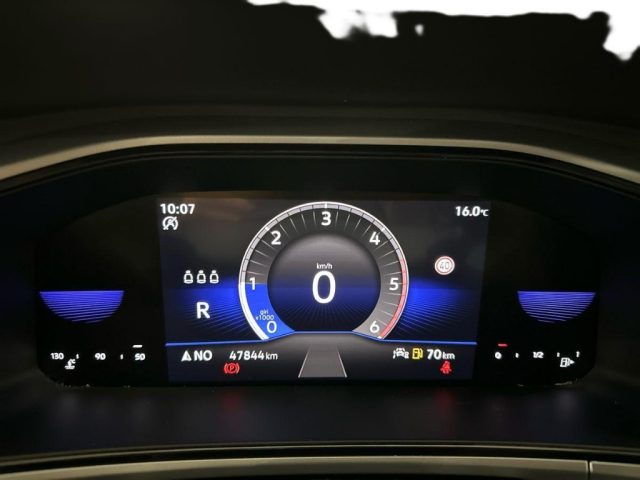 VOLKSWAGEN T-Roc usata, con ESP