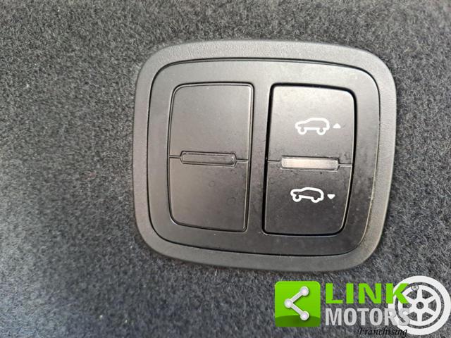 PORSCHE Macan usata, con Interni in pelle