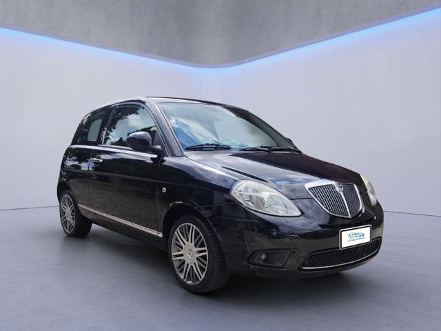 LANCIA Ypsilon usata, con Airbag