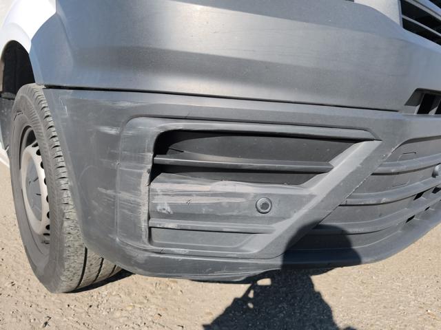 VOLKSWAGEN Crafter usata 23