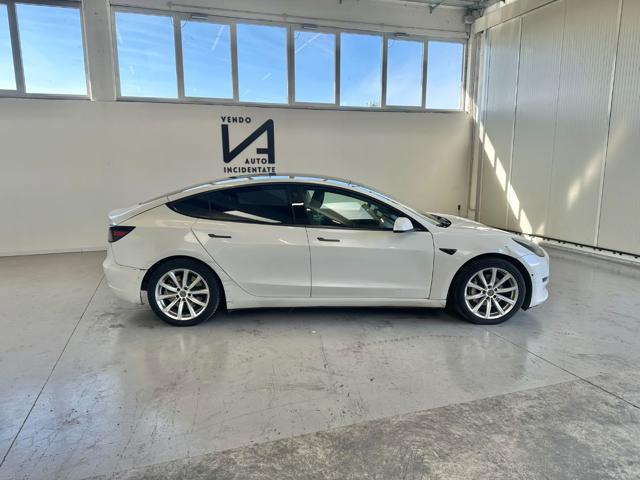 TESLA Model 3 usata, con Cerchi in lega