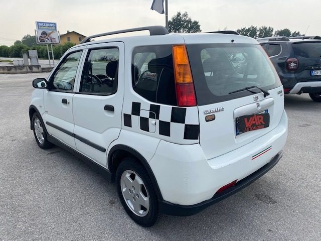 SUZUKI Ignis usata, con Alzacristalli elettrici