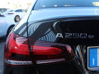 MERCEDES-BENZ A 250 usata, con Hill holder