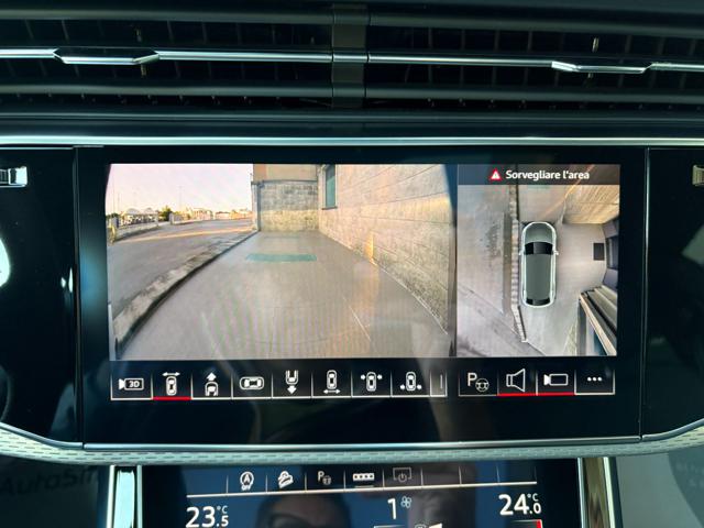 AUDI Q8 usata, con Sedili riscaldati