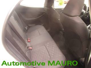 TOYOTA Yaris usata, con Bluetooth