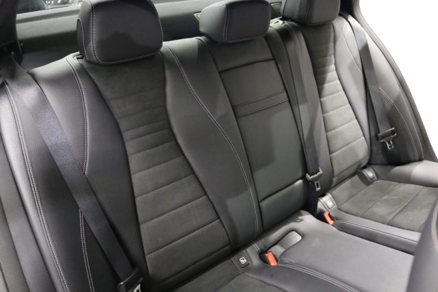 MERCEDES-BENZ E 220 usata, con Bluetooth