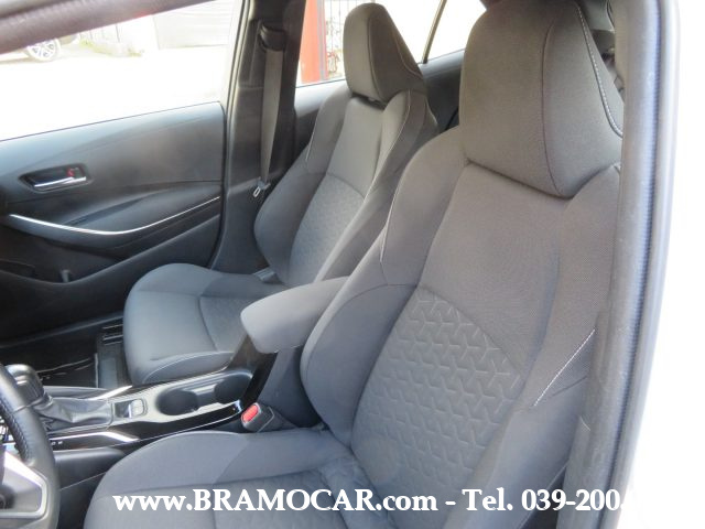 TOYOTA Corolla usata, con Touch screen