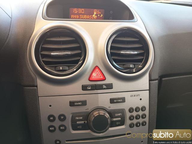 OPEL Corsa usata, con Sedile posteriore sdoppiato