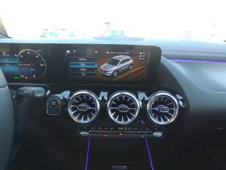 MERCEDES-BENZ EQA usata, con Trazione integrale