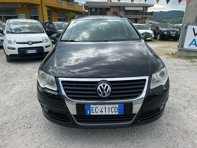 VOLKSWAGEN Passat usata, con Airbag