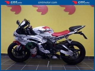 YAMAHA YZF R6 usata 2