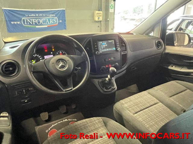 MERCEDES-BENZ Vito usata, con Touch screen