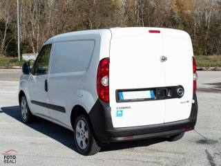 OPEL Combo usata 16
