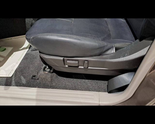 MITSUBISHI L200 usata 25