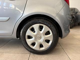 OPEL Corsa usata, con Climatizzatore