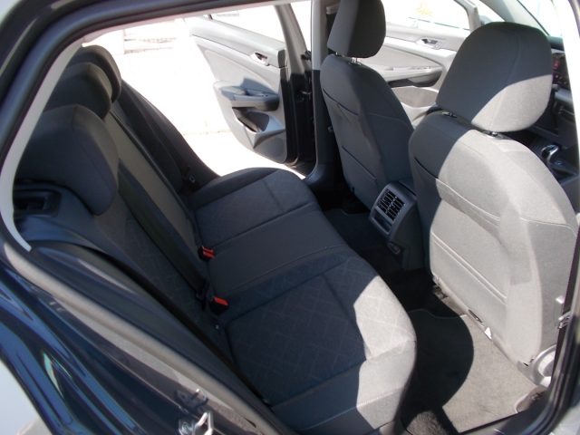 VOLKSWAGEN Golf usata, con ESP