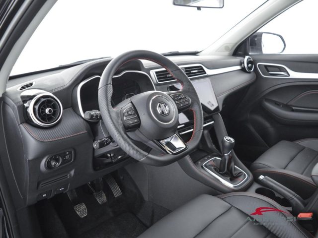 MG ZS usata 7